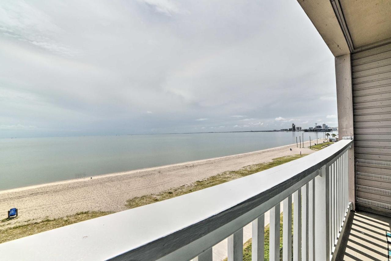Updated Front Beach Condo With Resort Amenities! Корпус-Крісті Екстер'єр фото
