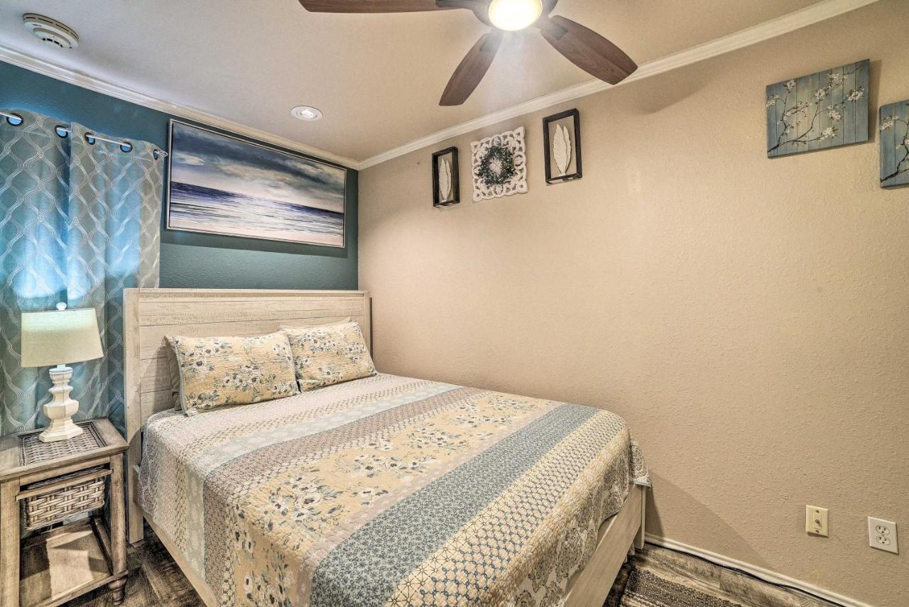 Updated Front Beach Condo With Resort Amenities! Корпус-Крісті Екстер'єр фото