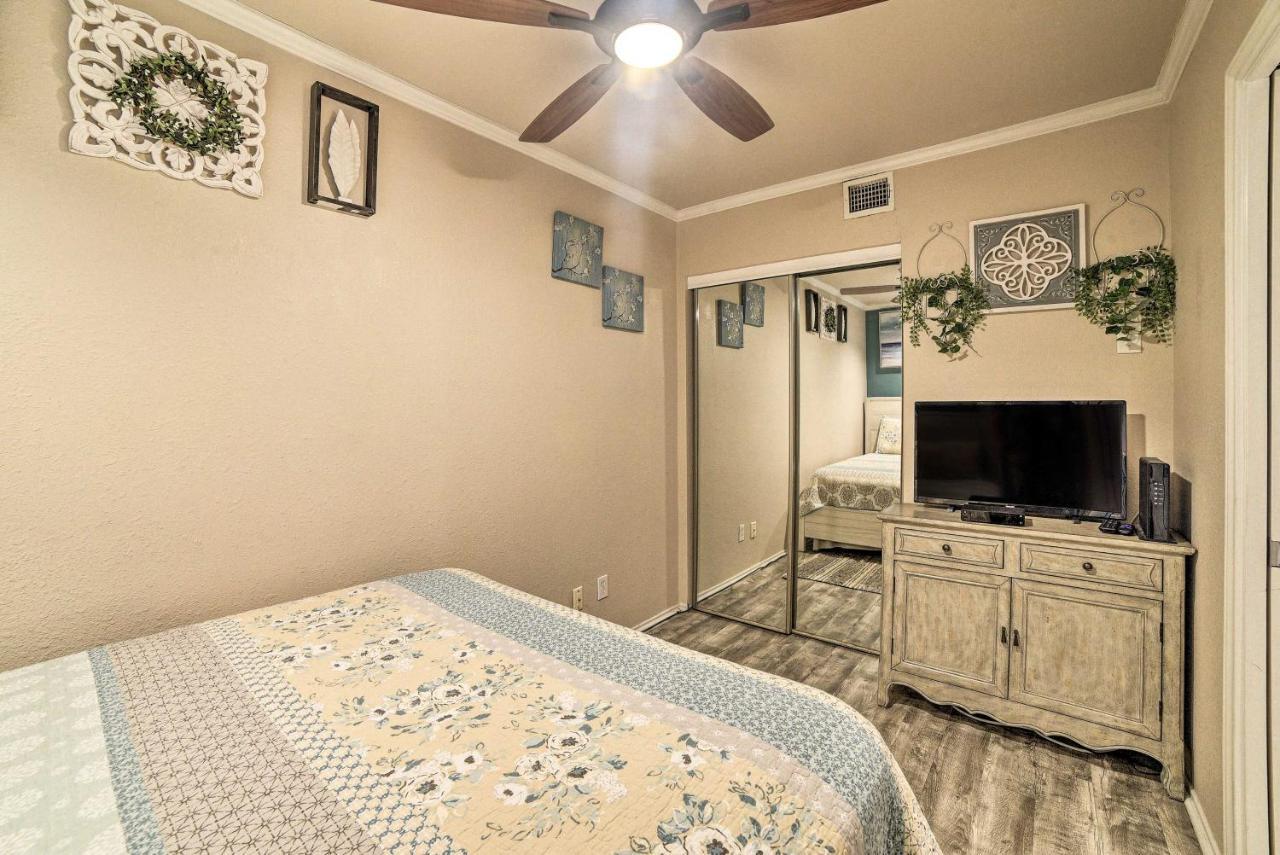 Updated Front Beach Condo With Resort Amenities! Корпус-Крісті Екстер'єр фото